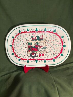 Set Of Six Vintage 1980’s Christmas Placemats.